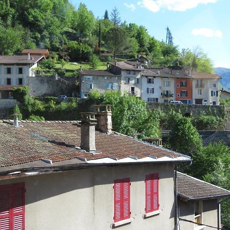 Appartement Au Bonheur Suspendu à Pont-en-Royans Extérieur photo