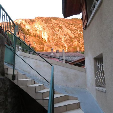 Appartement Au Bonheur Suspendu à Pont-en-Royans Extérieur photo