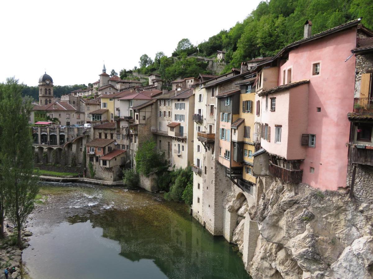 Appartement Au Bonheur Suspendu à Pont-en-Royans Extérieur photo